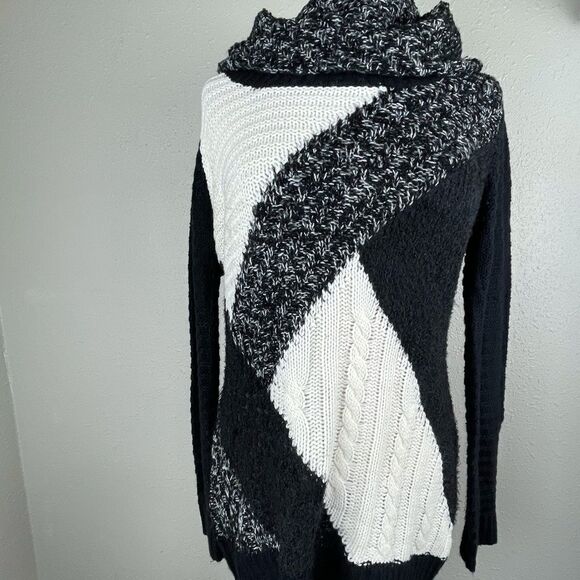 NWOT dressbarn Cowl Neck Sweater - Picture 1 of 7